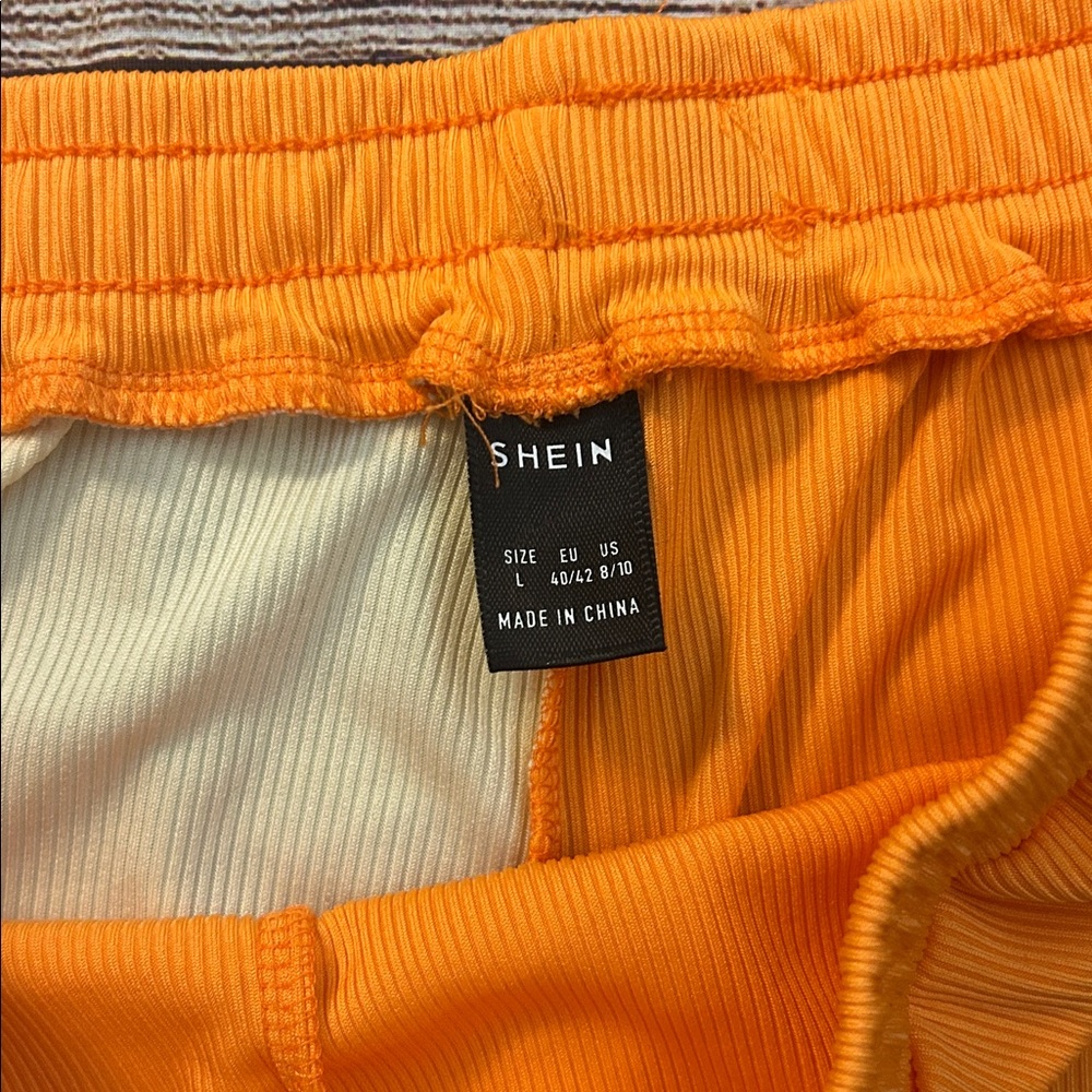 SHEIN Orange & Cream Ribbed Athletic Short and Tank Set - Picture 2 of 4